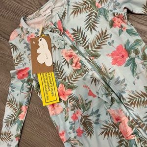 NWT Angel Dear footie